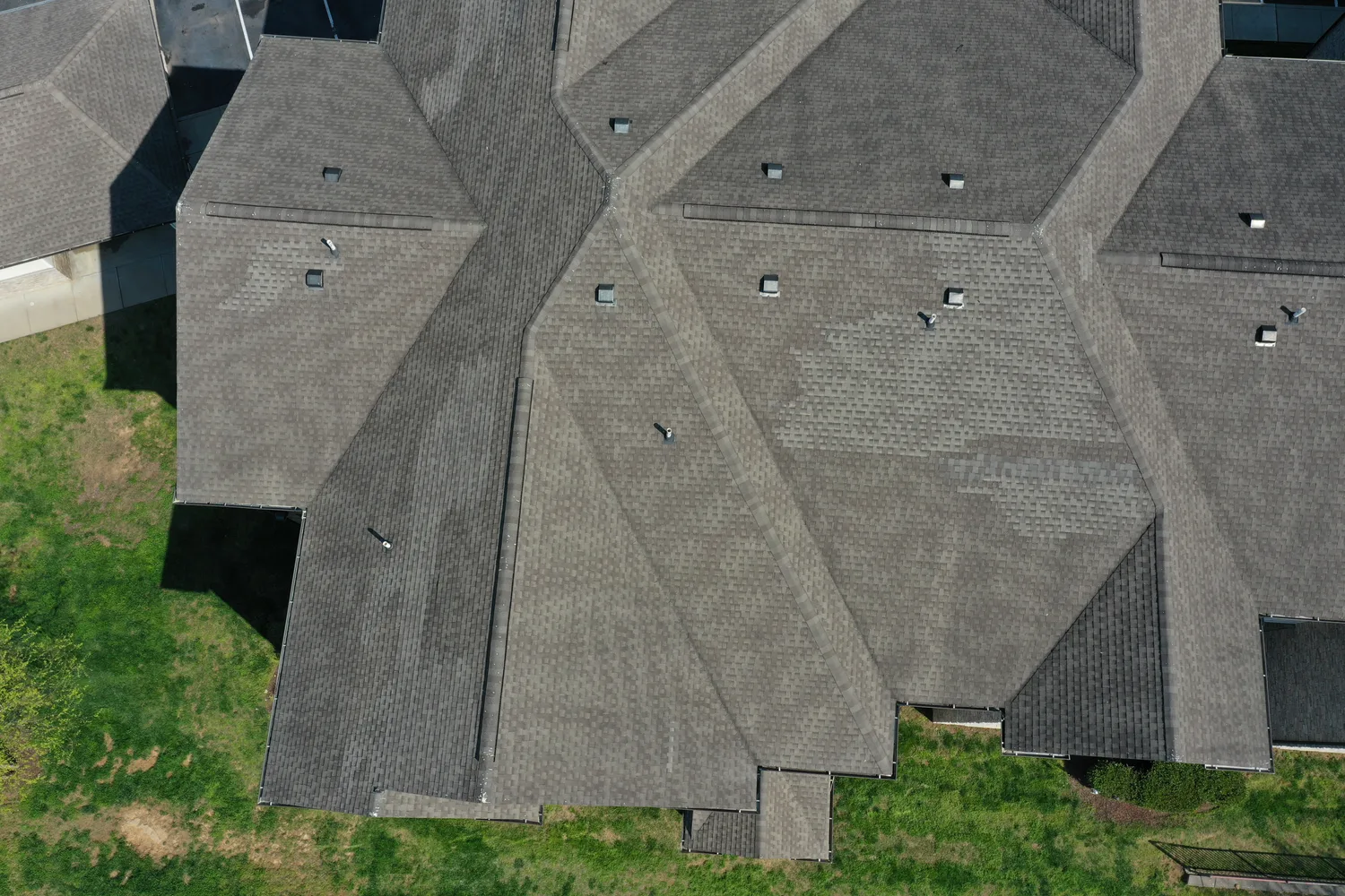 Commercial flat roof work in Smyrna, Tennessee