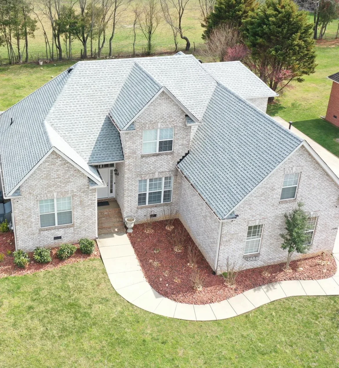 Residential roofing project in Middle Tennessee