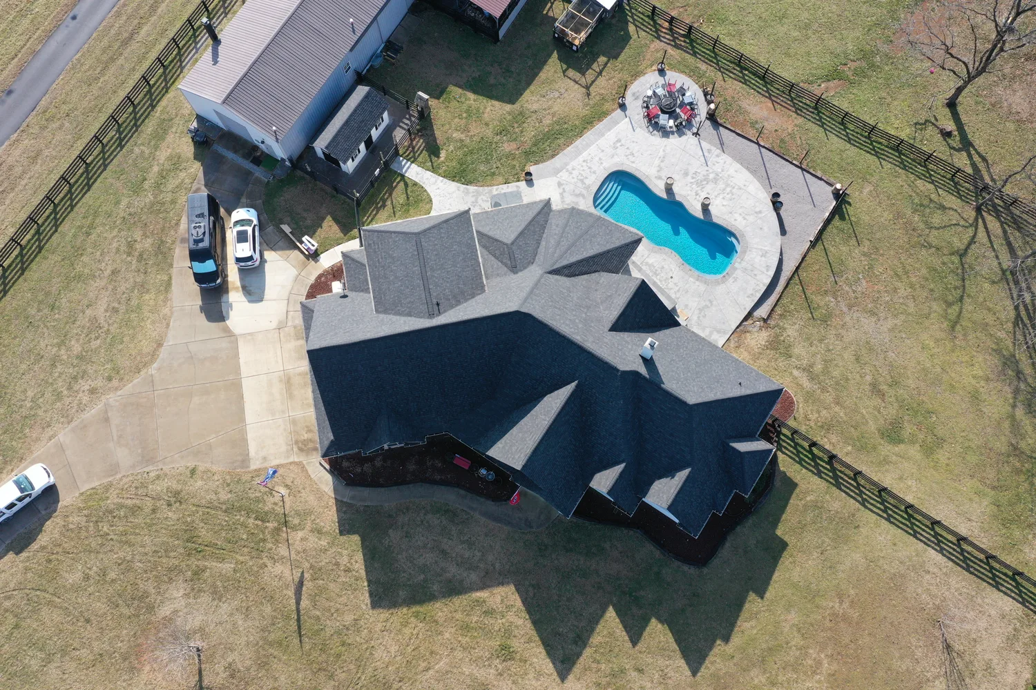 Flat roof repair in Smyrna, Tennessee