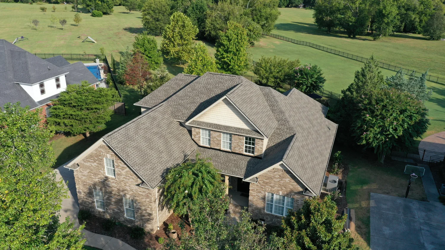 Storm damage roofing repair in Franklin, Tennessee