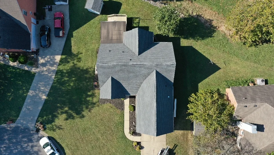 Residential roof work in Smyrna, Tennessee