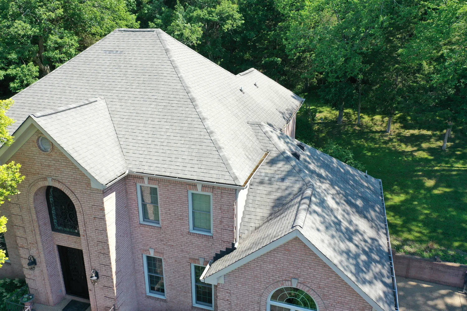 Storm-related roof waterproofing assessment in Middle Tennessee